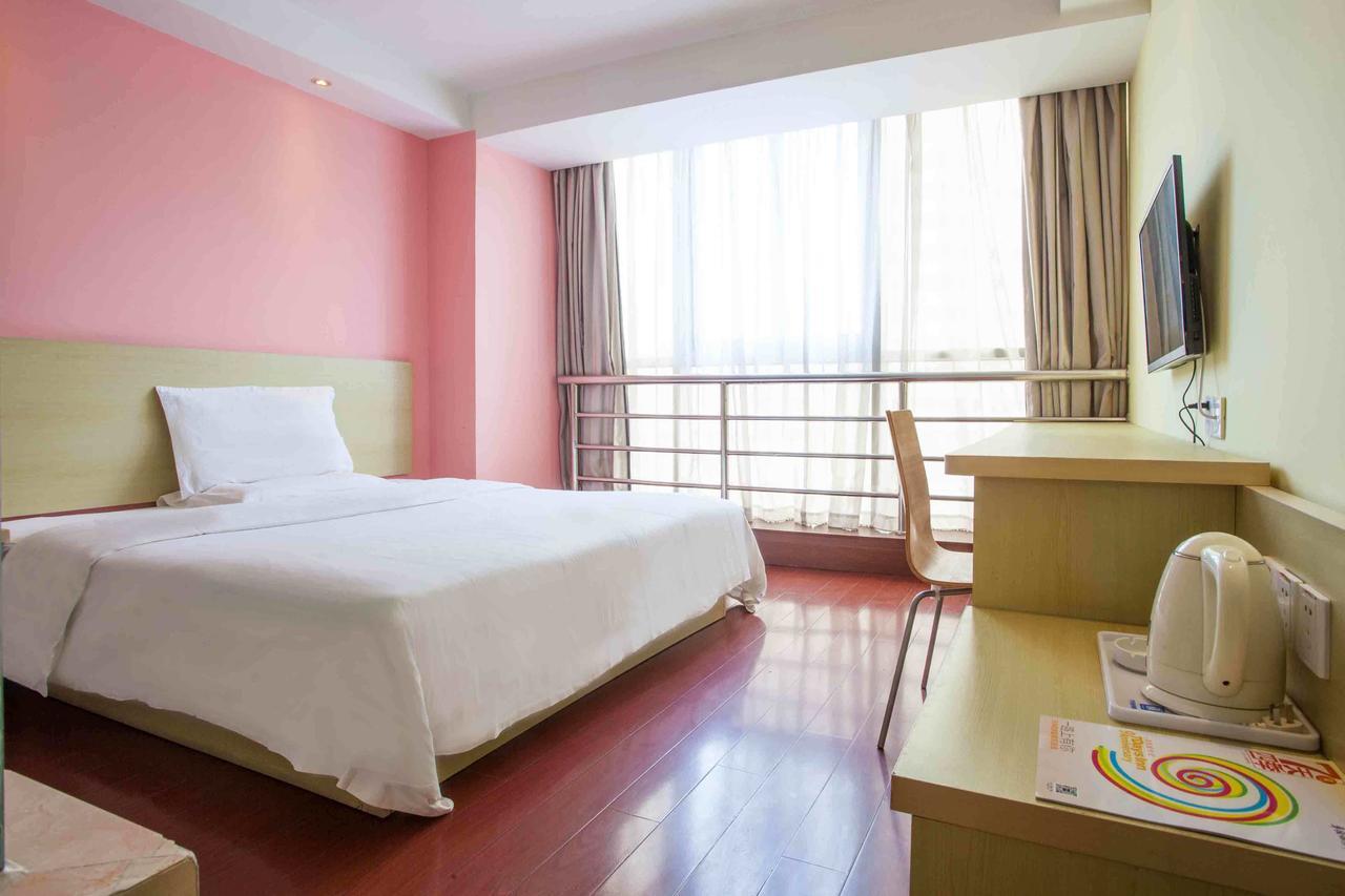 7Days Inn Xi'An Fengcheng Road Number Four Airport Shuttle Bus Station المظهر الخارجي الصورة